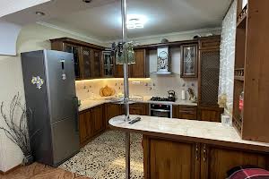 будинок за адресою Кринична вул., 10