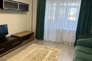 квартира за адресою Андрія Первозванного вул. (Стахурського), 14