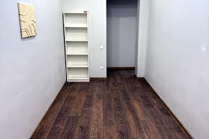 комерційна за адресою Пихоты Короля, 19