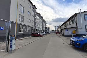 квартира по адресу Паркова вул., 3