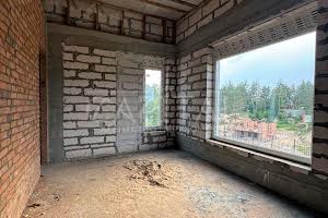 будинок за адресою Квітнева вул.