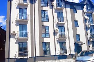 комерційна за адресою Лісорубна вул., 4