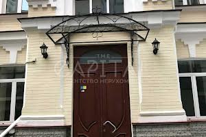 комерційна за адресою Дмитрівська вул., 44б