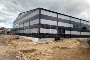 коммерческая по адресу Промышленная ул., 100