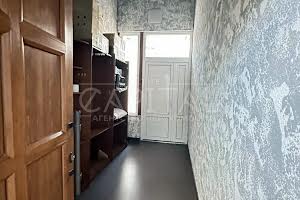 комерційна за адресою Небесної Сотні вул. (Паризької Комуни), 57А