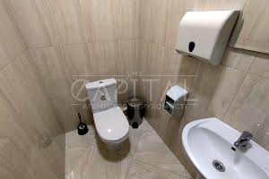комерційна за адресою Спаська вул., 5