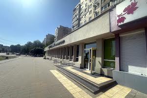 комерційна за адресою Наукова вул., 67