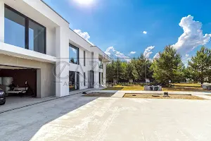 будинок за адресою Ярослава Мудрого вул.