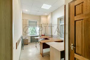комерційна за адресою Саксаганського вул., 67