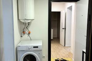 комерційна за адресою Білокур вул. (Курська), 8а