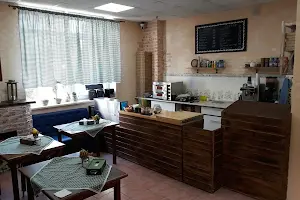 комерційна за адресою Академіка Булаховського вул., 5-Г