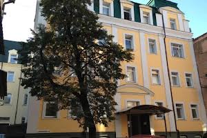 комерційна за адресою Борисоглібська вул., 15-В