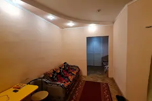 квартира за адресою Залізнична вул., 12
