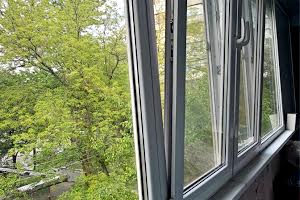 квартира по адресу Комарова ул., 29