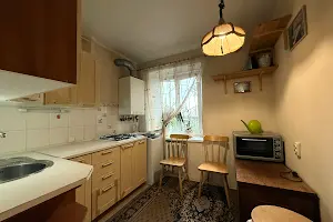 квартира за адресою Українська вул., 17/19