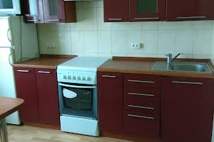квартира за адресою Драгоманова вул., 8