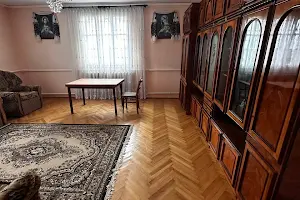 будинок за адресою Центральна