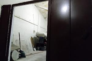 коммерческая по адресу Центральна, 1