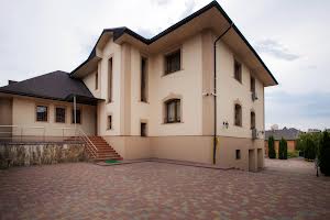 будинок за адресою Привітна вул., 10