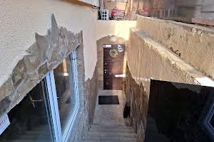 комерційна за адресою Сегедська вул., 2