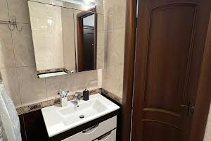квартира за адресою Райдужний масив вул., 8/1
