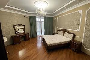 квартира за адресою Конституції вул., 15