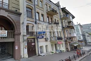 комерційна за адресою Паторжинського вул., 4