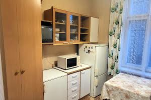 квартира за адресою Залізнична вул., 76