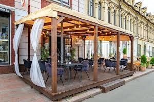 коммерческая по адресу Контрактовая пл., 12