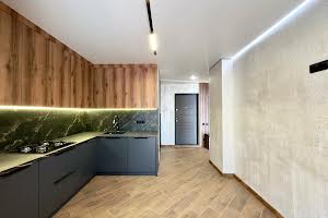 квартира за адресою Романа Шухевича вул., 3