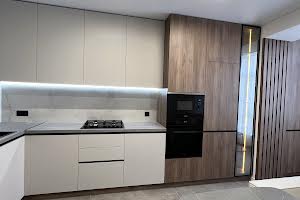 квартира за адресою Височана вул., 18