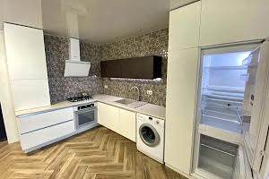 квартира по адресу Зеленая ул., 204в