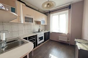 квартира за адресою Молодіжна вул., 41