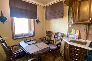 квартира за адресою Академіка Корольова вул., 16