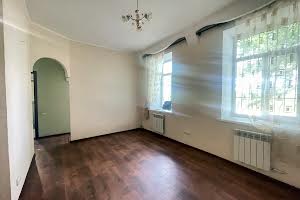 квартира за адресою Бузький бульв., 3