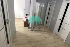квартира за адресою Гната Хоткевича вул., 77