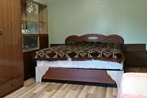 квартира за адресою Євгена Танцюри вул., 76