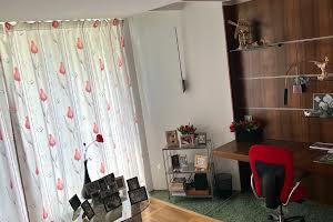 будинок за адресою Анни Ахматової вул., 4