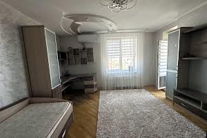 квартира за адресою Богдана Хмельницького вул., 33а
