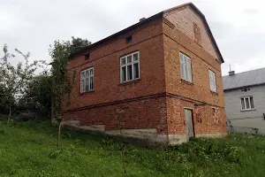 будинок за адресою Привокзальна