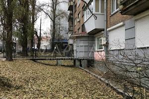 комерційна за адресою Джона Маккейна вул. (Івана Кудрі), 42