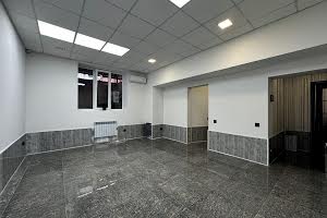 коммерческая по адресу Лєрмонтова, 4