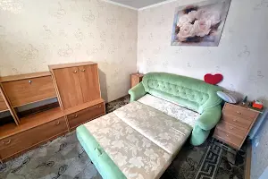 квартира по адресу Дмитрия Апухтина ул., 25