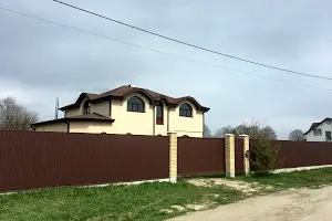 будинок за адресою Центральна