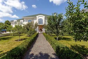 будинок за адресою Лісова вул.