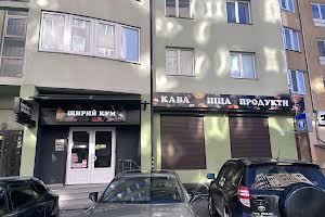 комерційна за адресою Довга вул., 76а