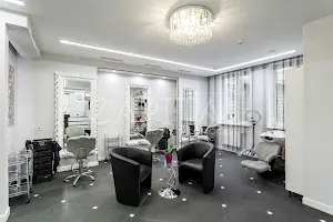 комерційна за адресою Вишгородська вул., 45