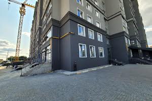комерційна за адресою Івана Кожедуба вул., 3а