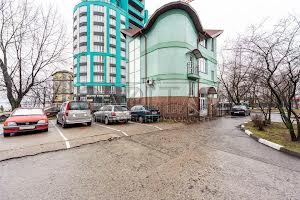 комерційна за адресою Дніпровський просп., 25