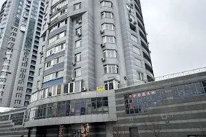 комерційна за адресою Миколи Ушакова вул., 1-Д